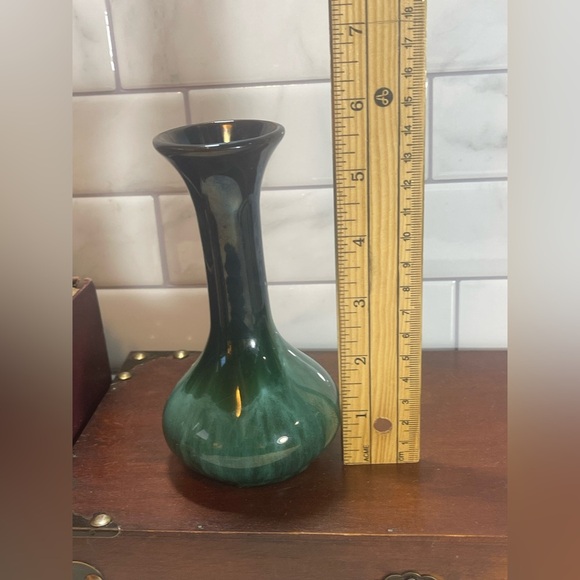 Vintage Bud Vase Green Dipped Blue Mountain Pottery Ontario Canada Collectible - Picture 6 of 8